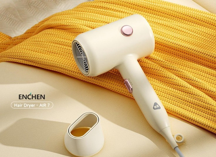 سشوار شیائومی مدل Enchen Air 7 با فناوری یون منفی