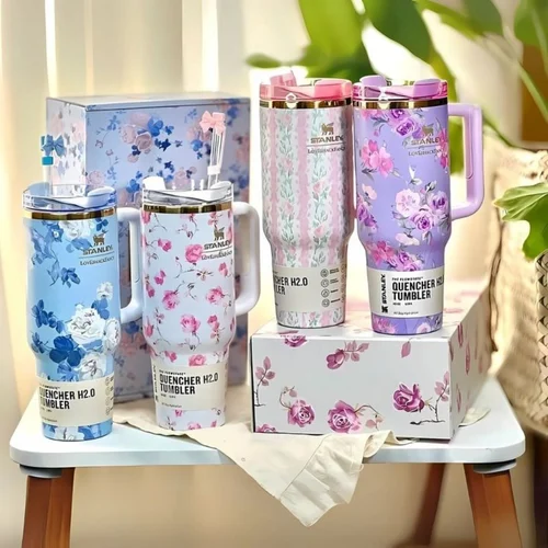 ماگ استنلی گلدار Quencher H2.O Tumbler دسته دار 1.18 لیتر